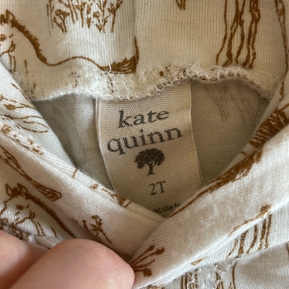 Kate Quinn Bamboo Horse Shirt 2T - Picture 2 of 4